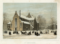 135060 Gezicht op het besneeuwde Janskerkhof te Utrecht uit het zuidwesten, met rechts op de achtergrond het Hotel des ...